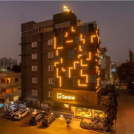 La Serene Hyderabad Exterior foto